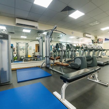 Holiday Inn Brentwood By Ihg Bagian luar foto