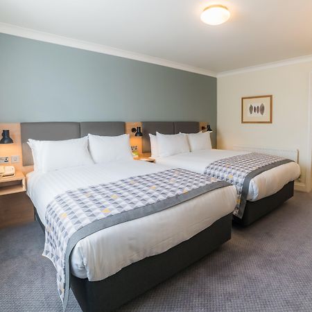 Holiday Inn Brentwood By Ihg Bagian luar foto