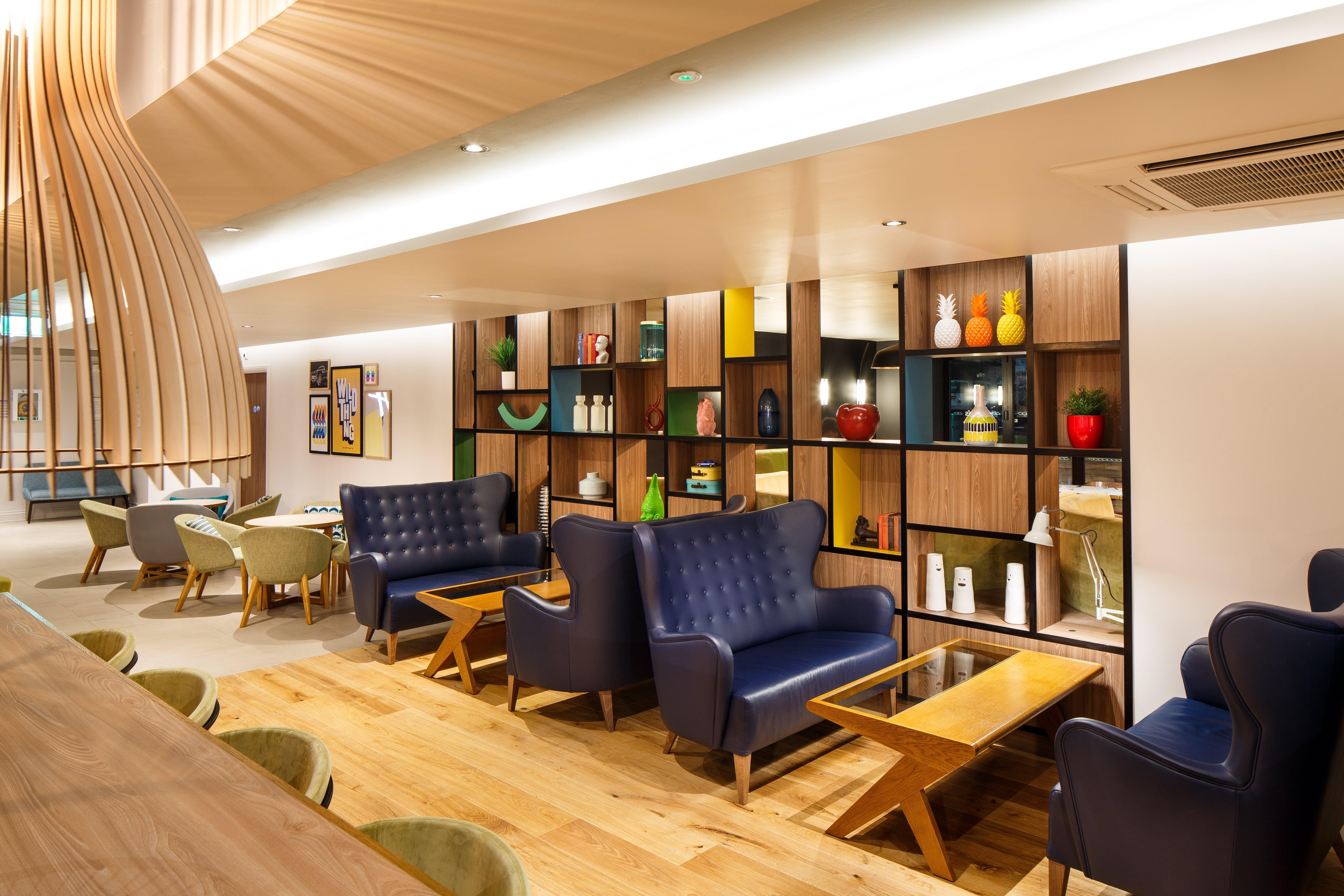 Holiday Inn Brentwood By Ihg Bagian luar foto