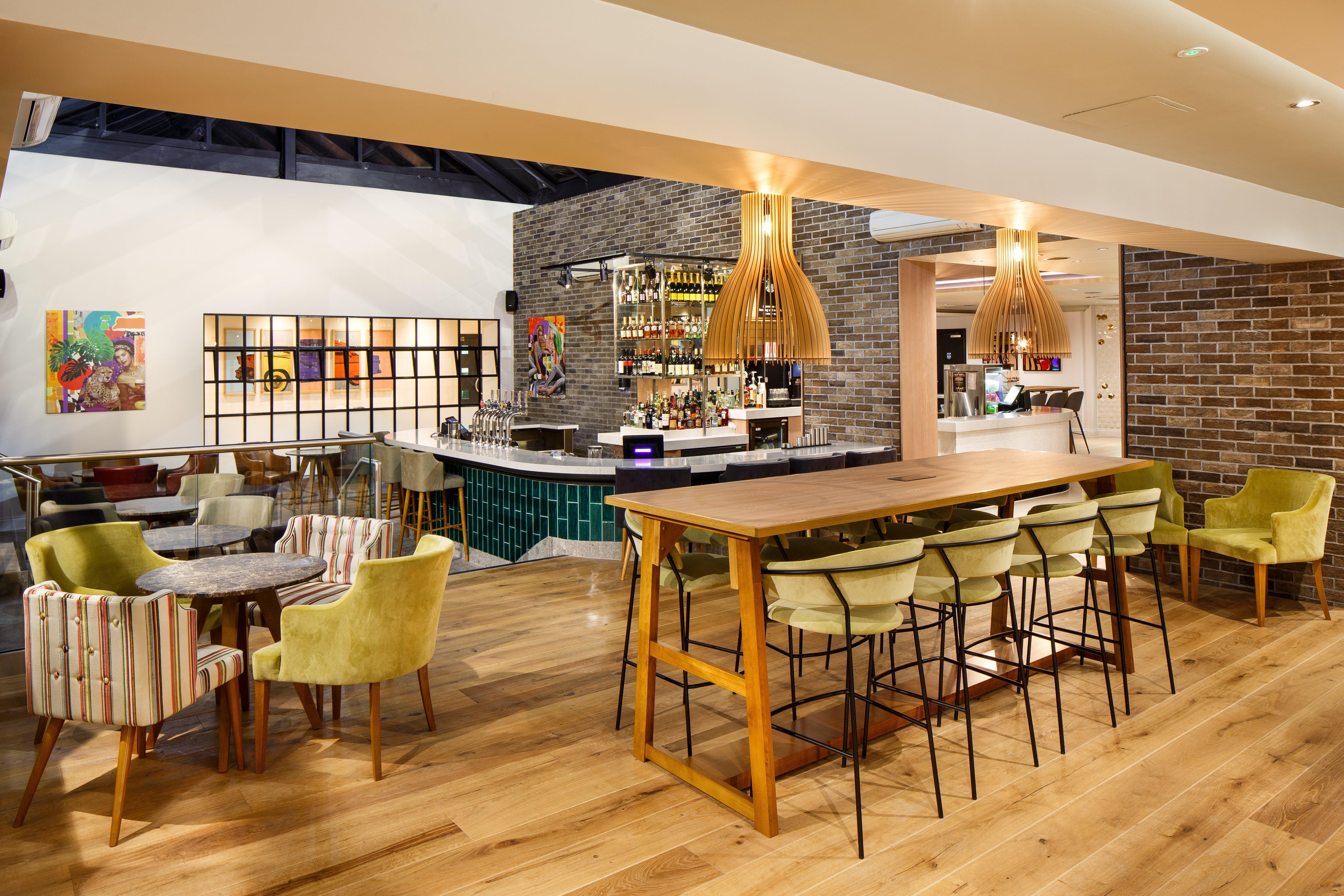 Holiday Inn Brentwood By Ihg Bagian luar foto