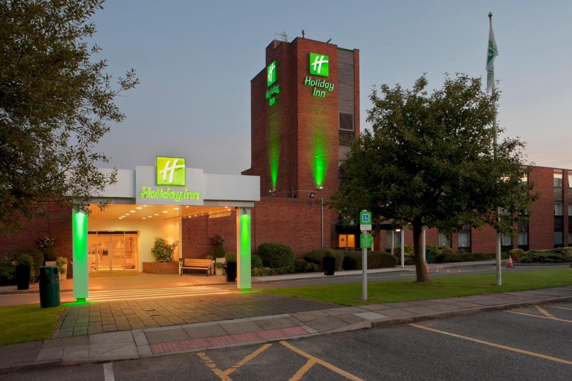 Holiday Inn Brentwood By Ihg Bagian luar foto