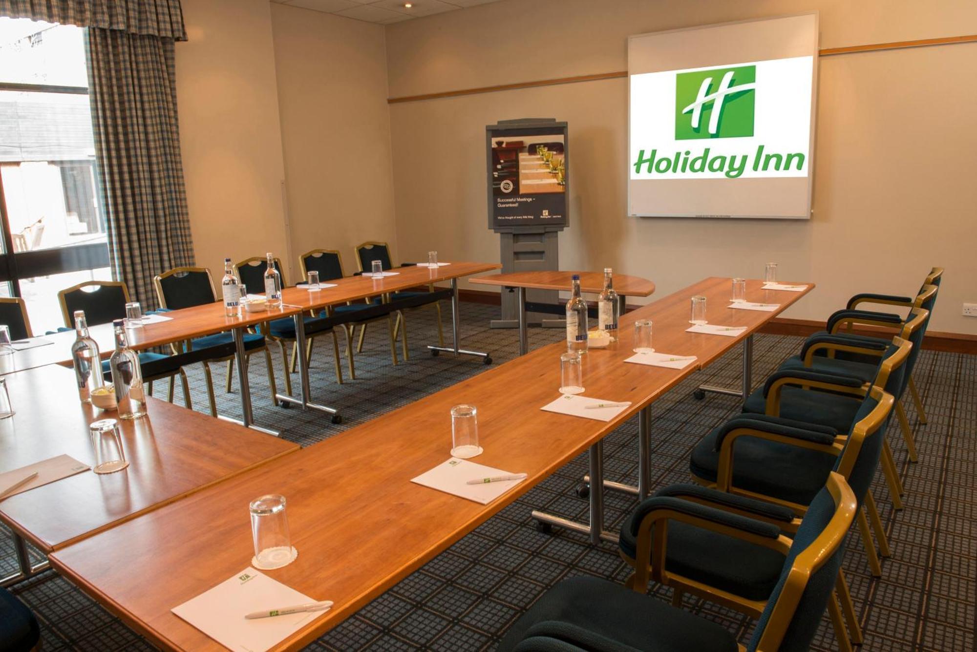 Holiday Inn Brentwood By Ihg Bagian luar foto